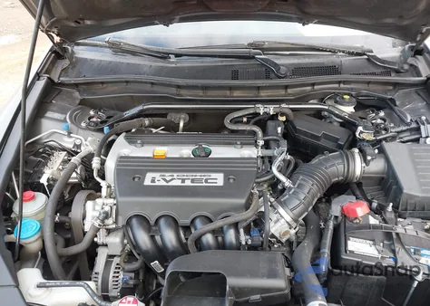 2009 Honda Accord 2.4 Ex from USA, damaged, VIN 1HGCP267X9A198006